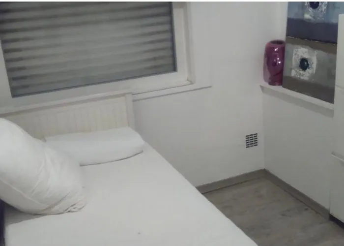 Les Pieds Dans L Eau, Vue Sur Les Iles D'or Hotel Hyères